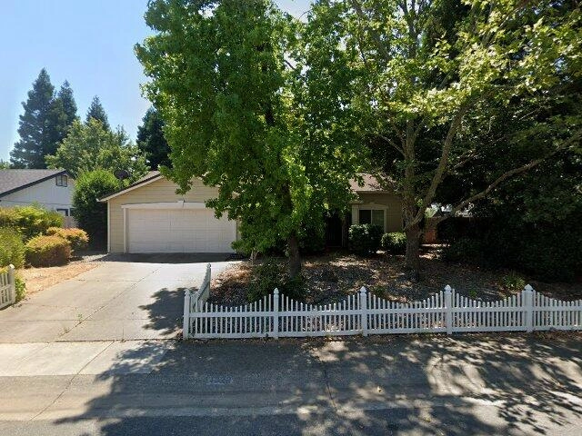 House image located at Redding, CA 96002