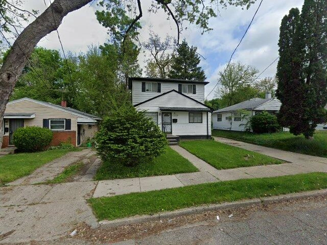 House image located at Pontiac, MI 48341