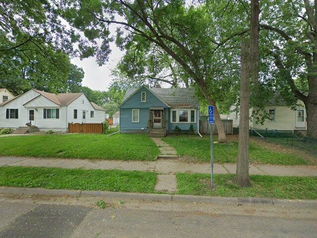 House image located at Minneapolis, MN 55412