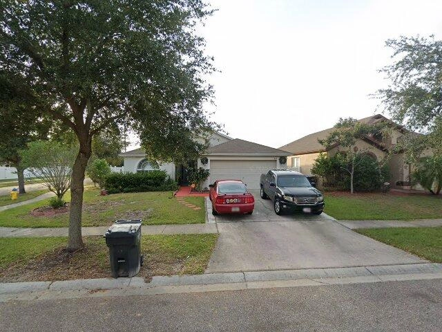 House image located at Mason City, IA 50401