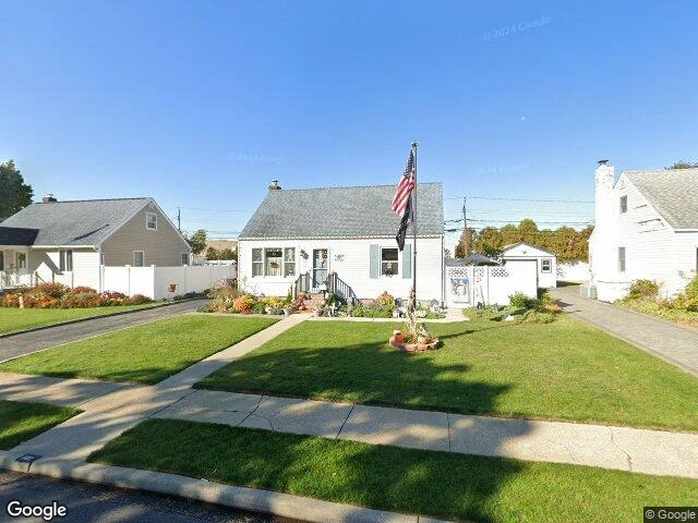 House image located at Levittown, NY 11756