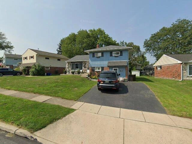 House image located at Havertown, PA 19083