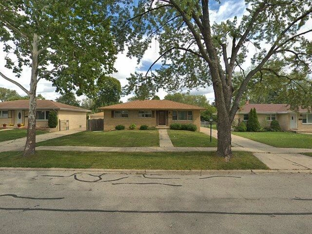 House image located at Addison, IL 60101