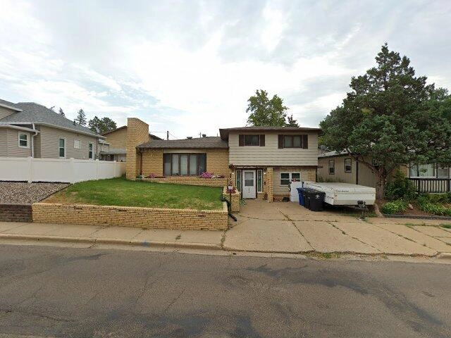 House image located at Dickinson, ND 58601