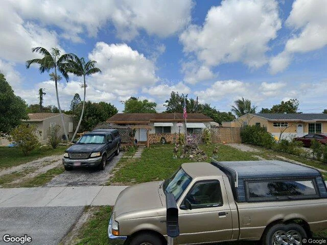 House image located at Lake Worth, FL 33463
