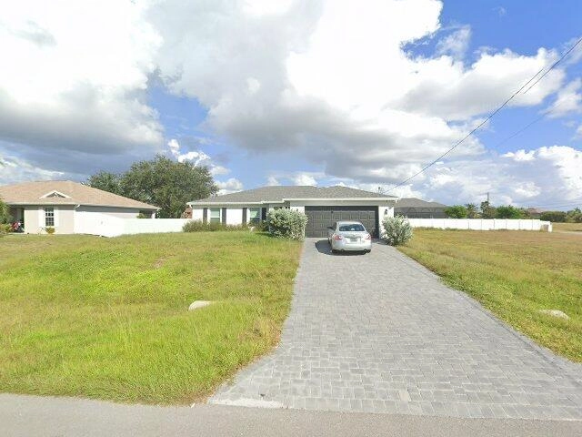 House image located at Cape Coral, FL 33993