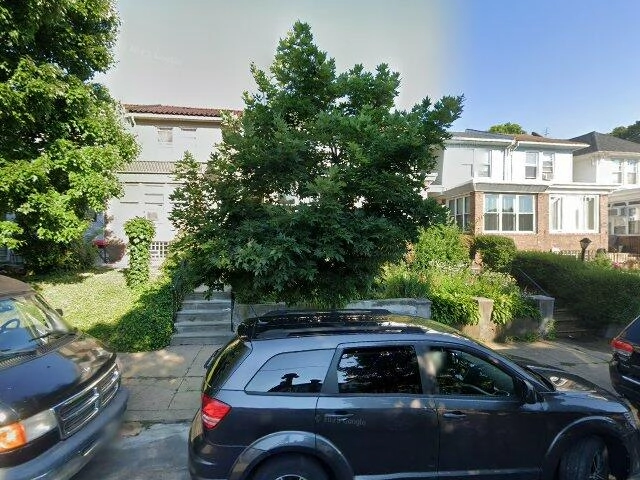 House image located at Philadelphia, PA 19141