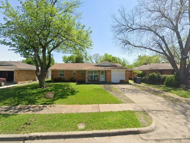 House image located at Dallas, TX 75228