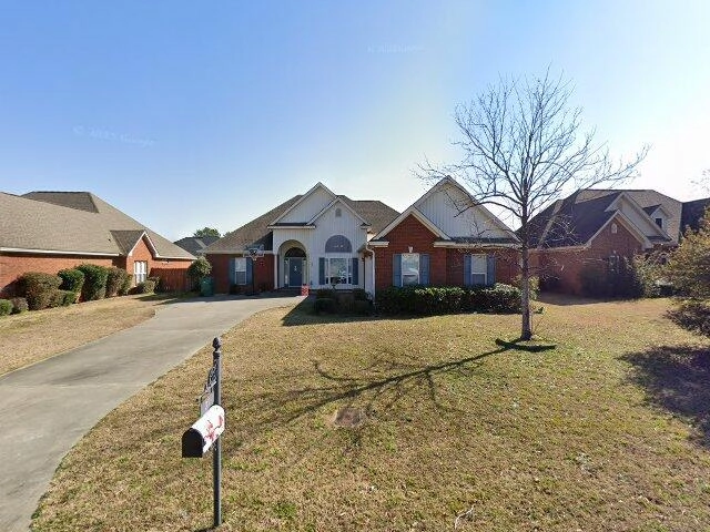 House image located at Elmore, AL 36025