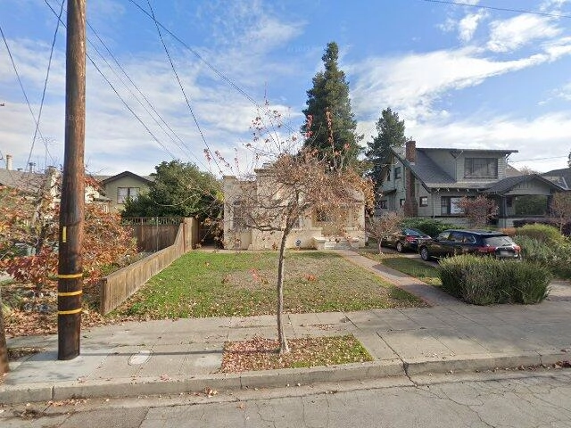 House image located at San Leandro, CA 94577