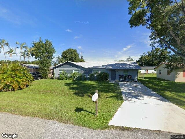 House image located at Fort Myers, FL 33905