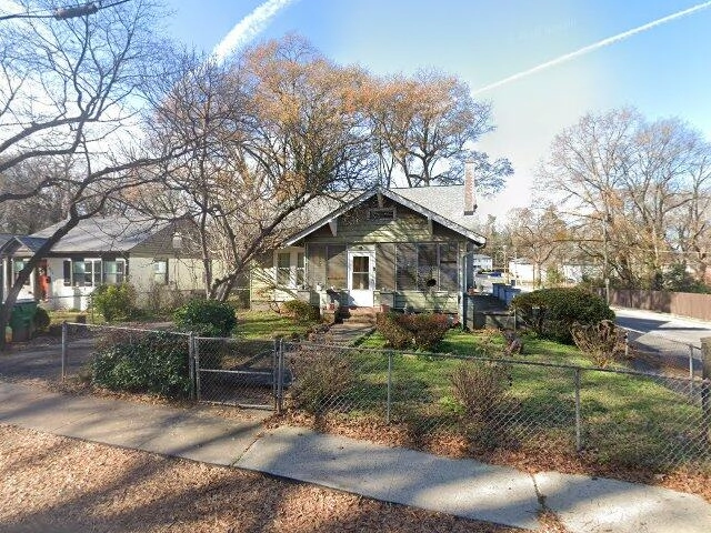 House image located at Charlotte, NC 28208