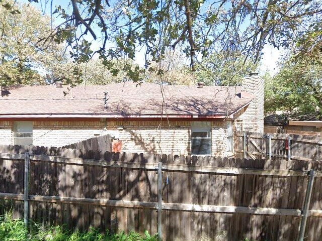 House image located at Arlington, TX 76016