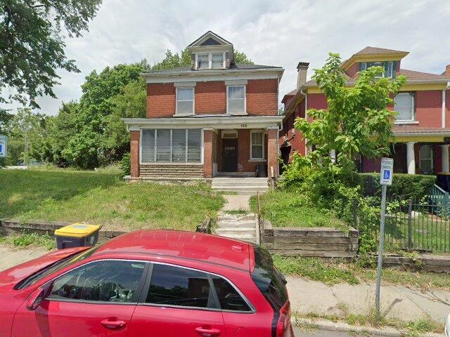 House image located at Kansas City, MO 64127