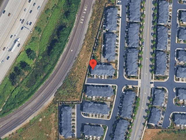 House image located at Everett, WA 98201