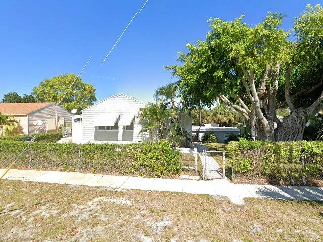 House image located at West Palm Beach, FL 33405