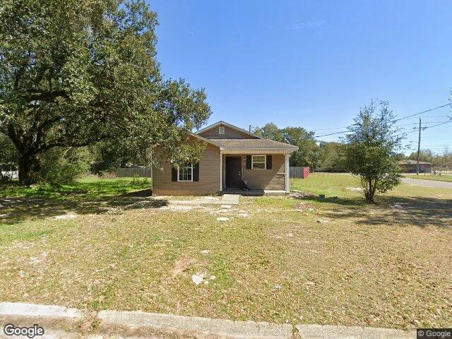 House image located at Pensacola, FL 32505