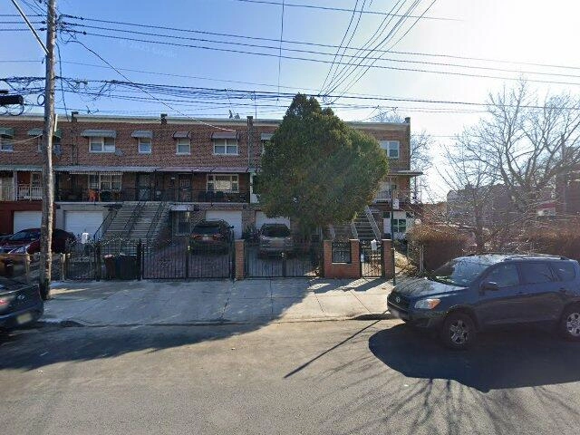 House image located at Bronx, NY 10469