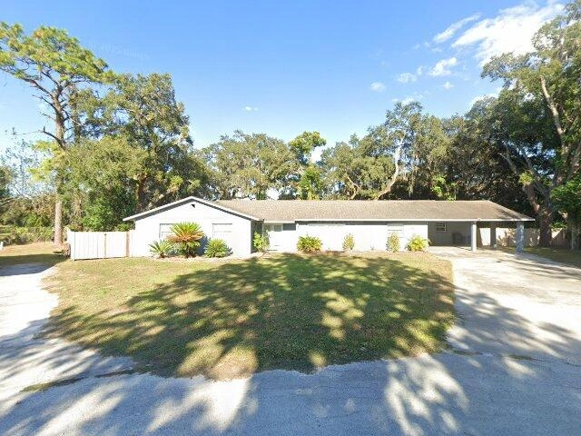 House image located at Zephyrhills, FL 33542