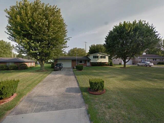 House image located at Muncie, IN 47303