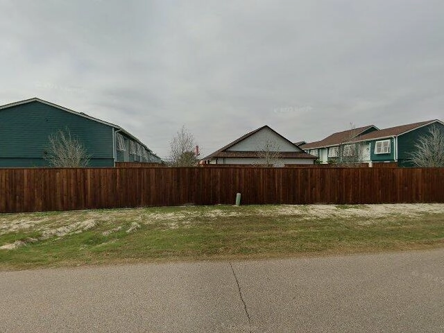 House image located at Rockport, TX 78382