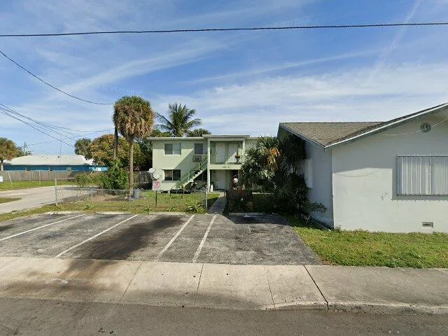 House image located at West Palm Beach, FL 33407