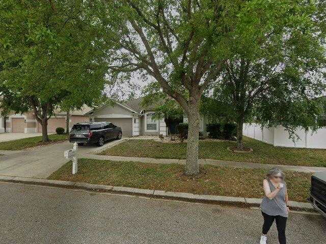 House image located at Valrico, FL 33594