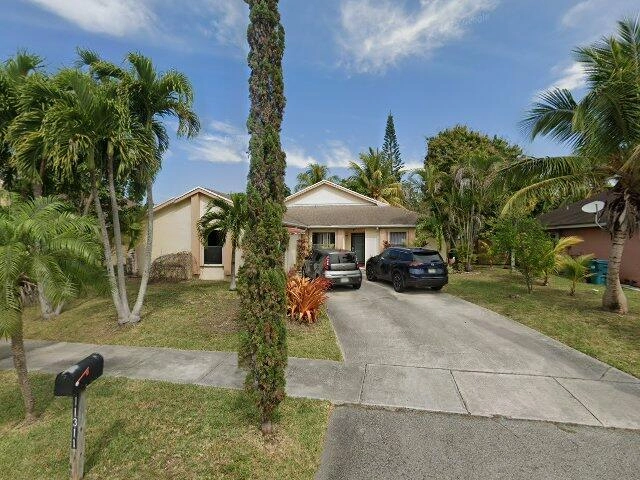 House image located at Miami, FL 33157