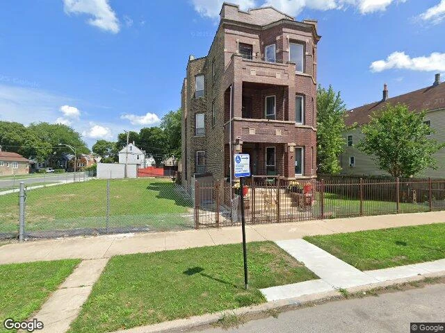 House image located at Chicago, IL 60609