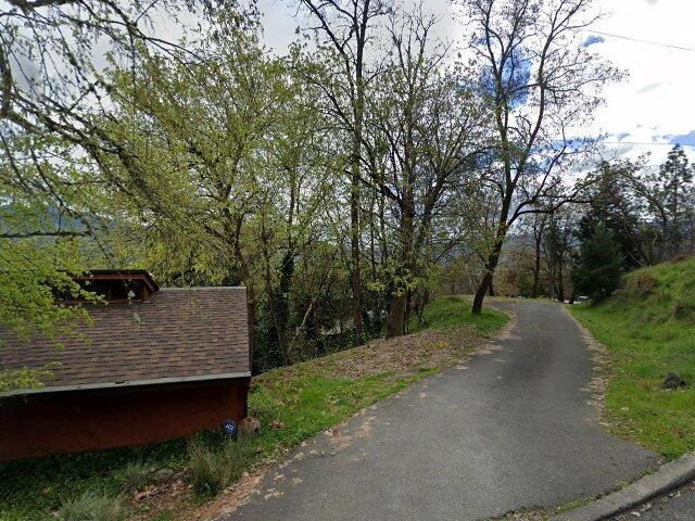 House image located at Grants Pass, OR 97526