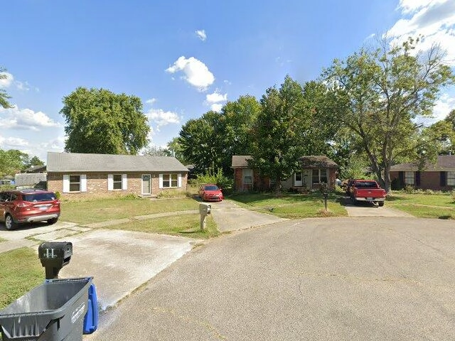 House image located at Louisville, KY 40229