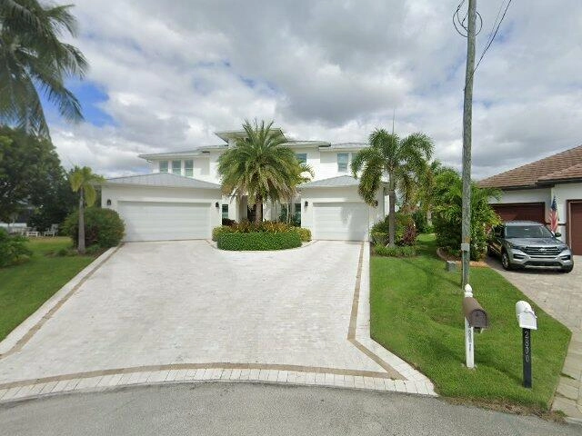House image located at Cape Coral, FL 33914