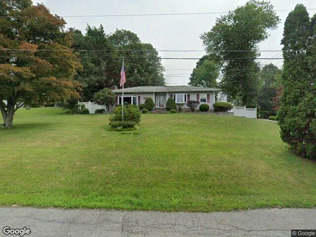House image located at Mahopac, NY 10541