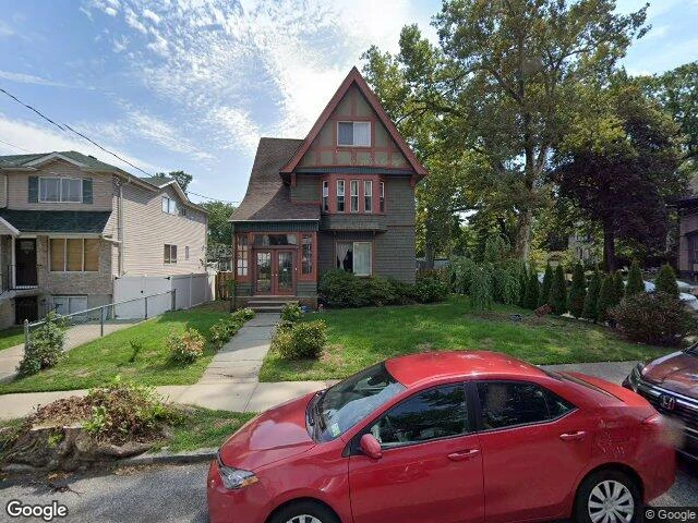 House image located at Staten Island, NY 10304