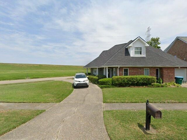 House image located at Chandler, IN 47610