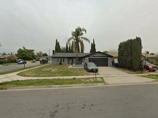 House image located at Fontana, CA 92335