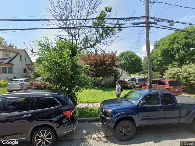 House image located at Freeport, NY 11520