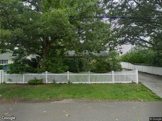 House image located at Farmingville, NY 11738