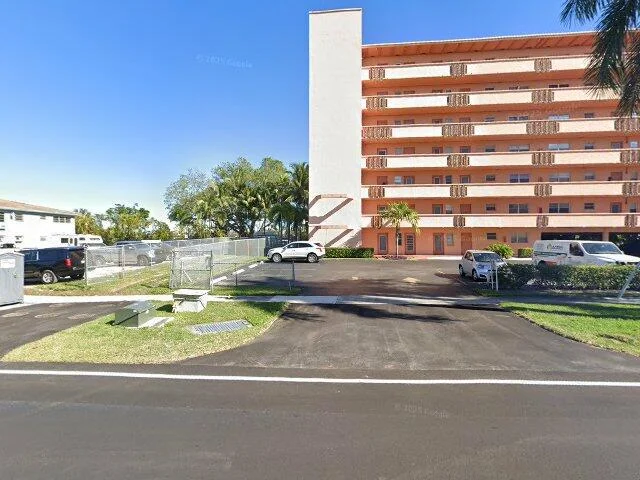 House image located at Hallandale, FL 33009