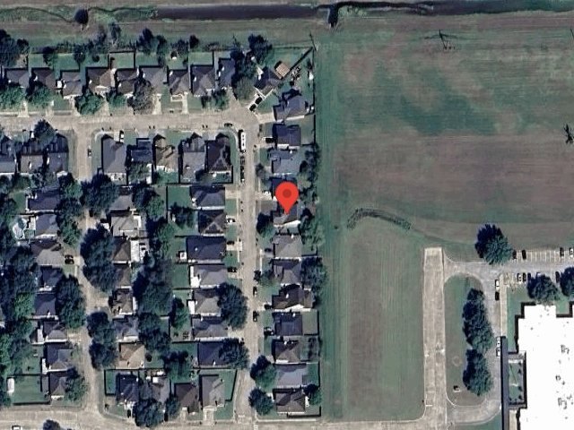 House image located at Angleton, TX 77515