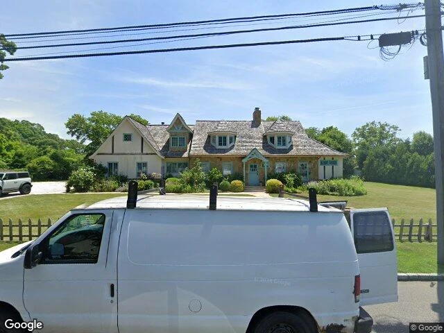 House image located at Bayport, NY 11705