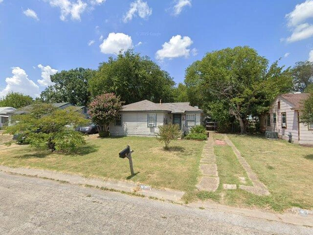 House image located at Fort Worth, TX 76114