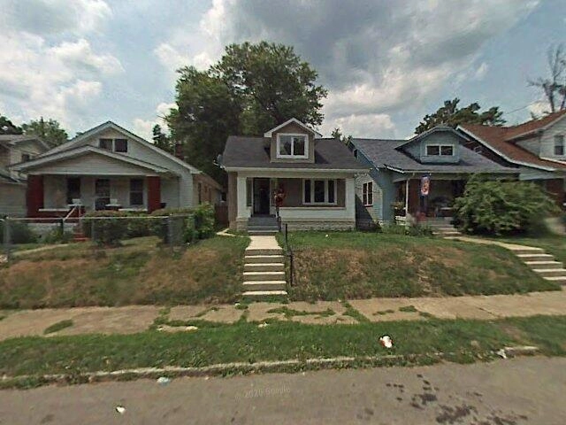 House image located at Louisville, KY 40212