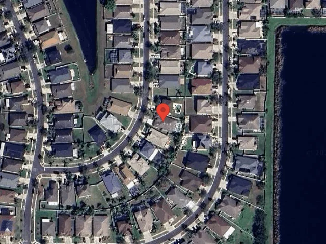 House image located at Ruskin, FL 33570