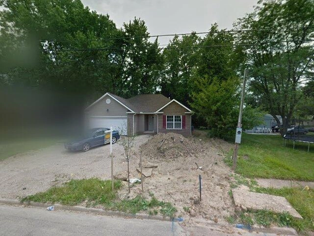 House image located at Akron, OH 44320
