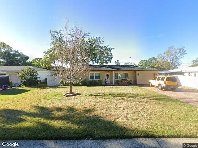 House image located at Saint Petersburg, FL 33708