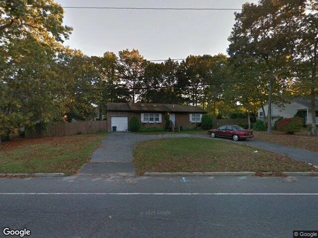 House image located at Shirley, NY 11967