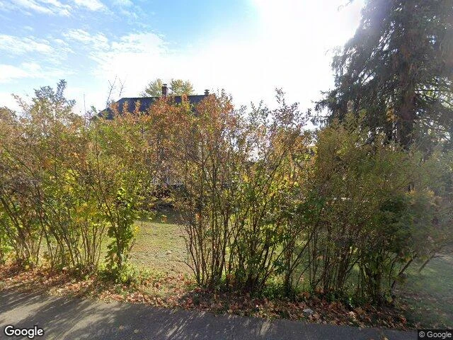 House image located at Amesbury, MA 01913