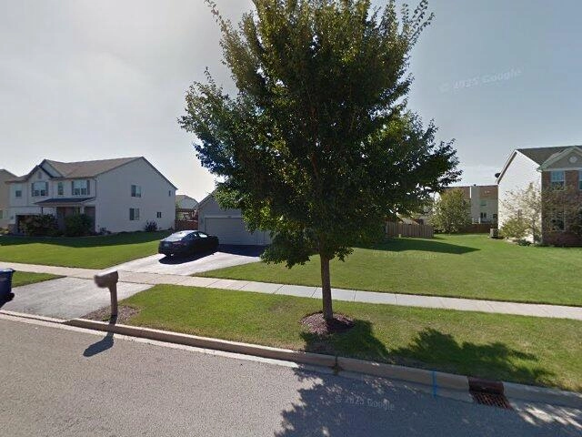 House image located at Yorkville, IL 60560