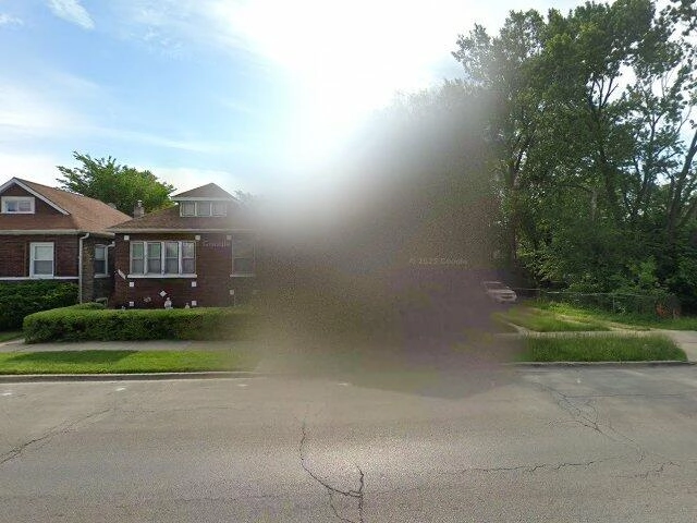 House image located at Chicago, IL 60617